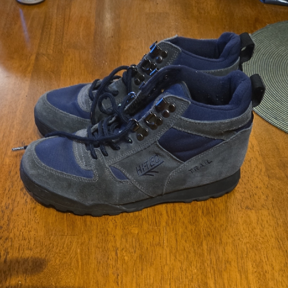 Hi-Tec Men's Navy and Charcoal Athletic Shoes